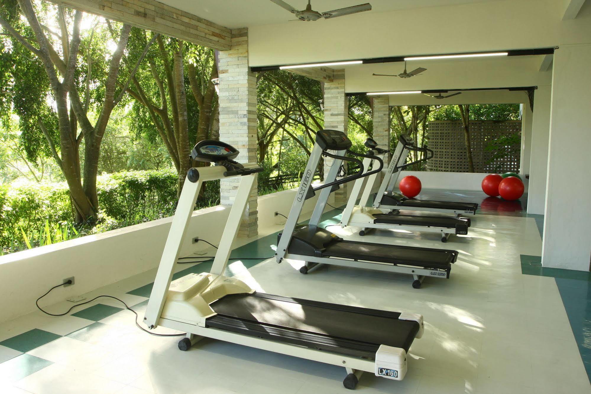 Oasis Hotel Spa غرافاتا المظهر الخارجي الصورة
